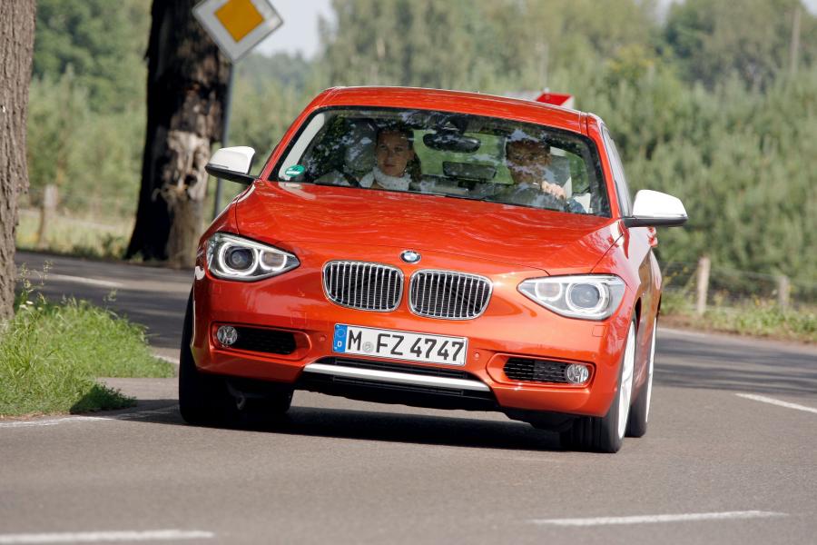  BMW 120d Urban Line 2011 года  (фото 92 из 193)
